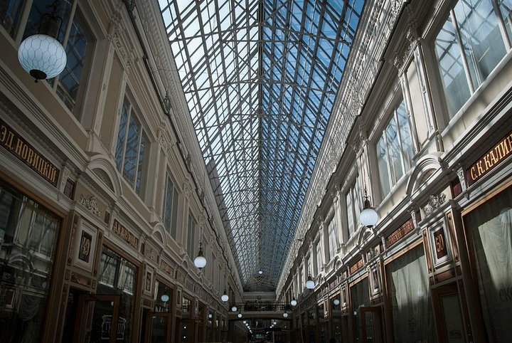 L'interno della galleria Passage oggi
